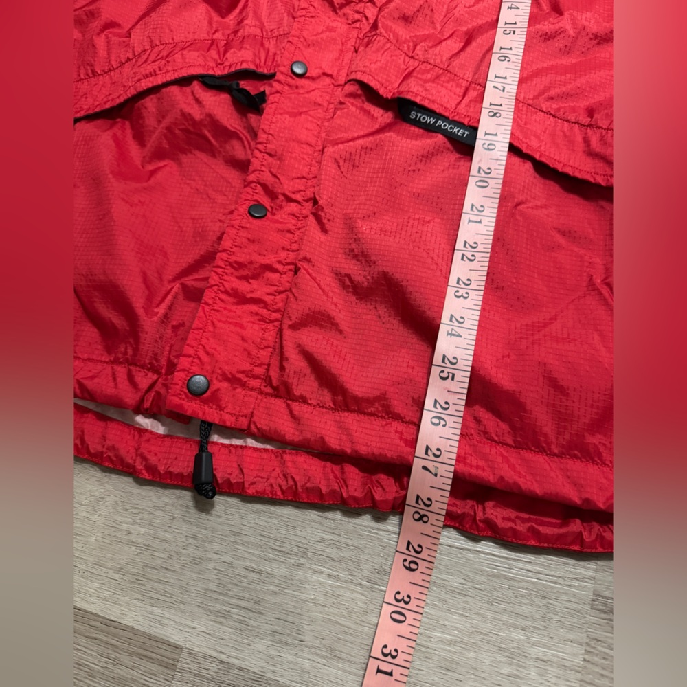 The North Face Men’s Vibrant Red Ski Jacket Waterproof - Picture 13 of 13